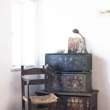 Daphnisthe Artist's House בית נופש