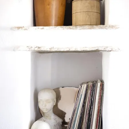 Daphnisthe Artist's House *