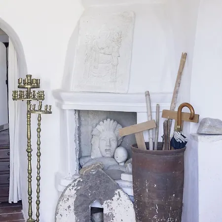 Daphnisthe Artist's House Mamádhos