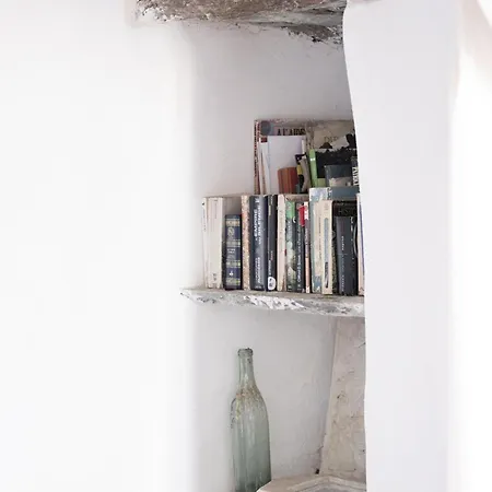 Daphnisthe Artist's House Mamádhos