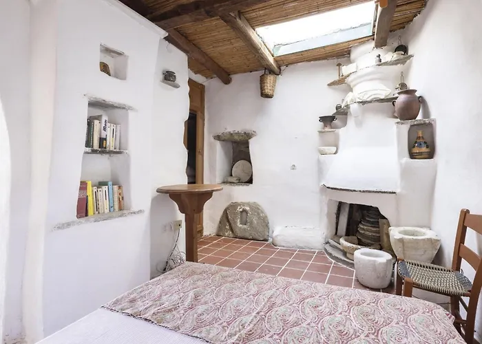 Daphnisthe Artist's House Nyaraló